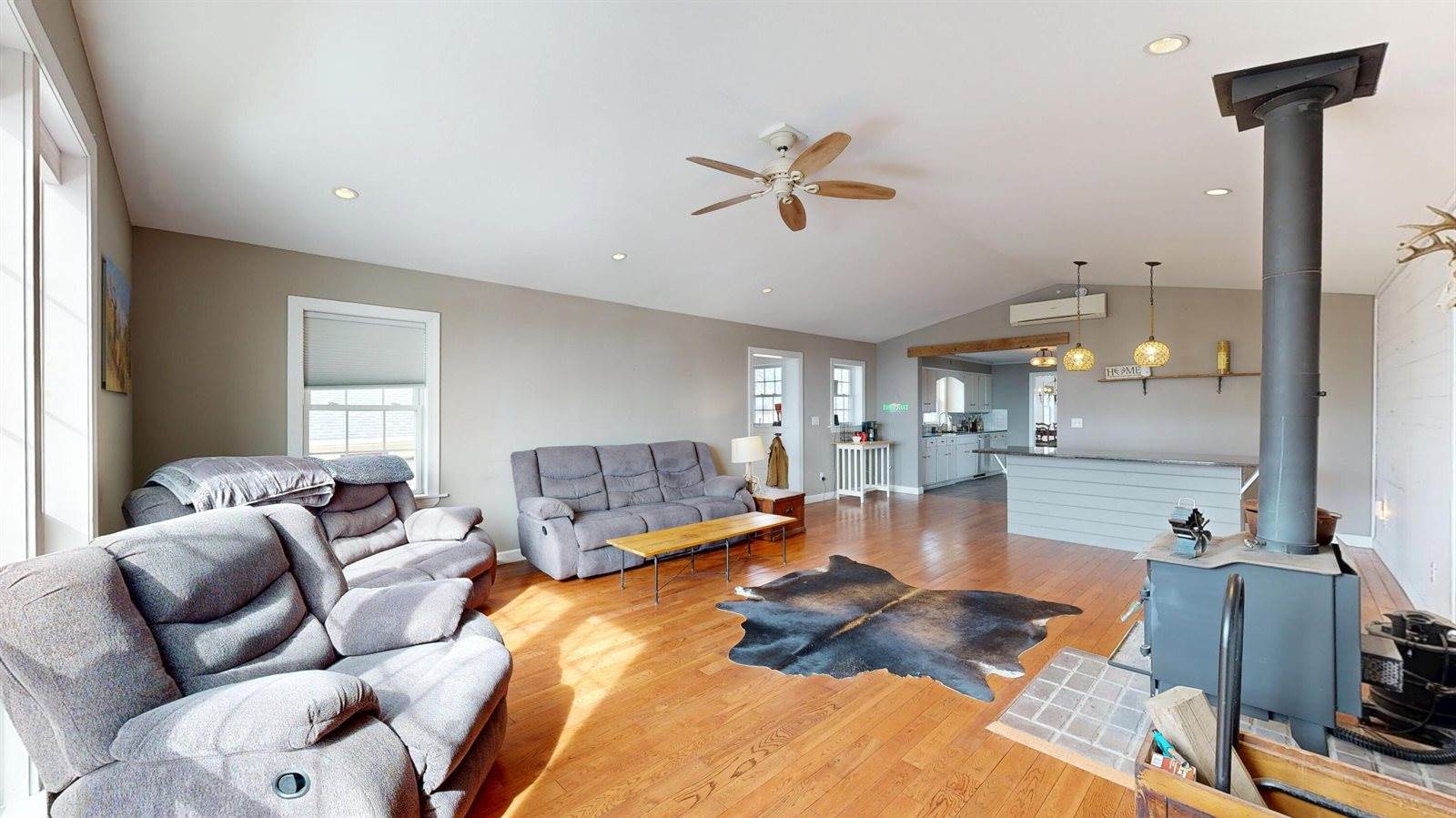 16433 State Highway 27 -, Utica, WI 54628