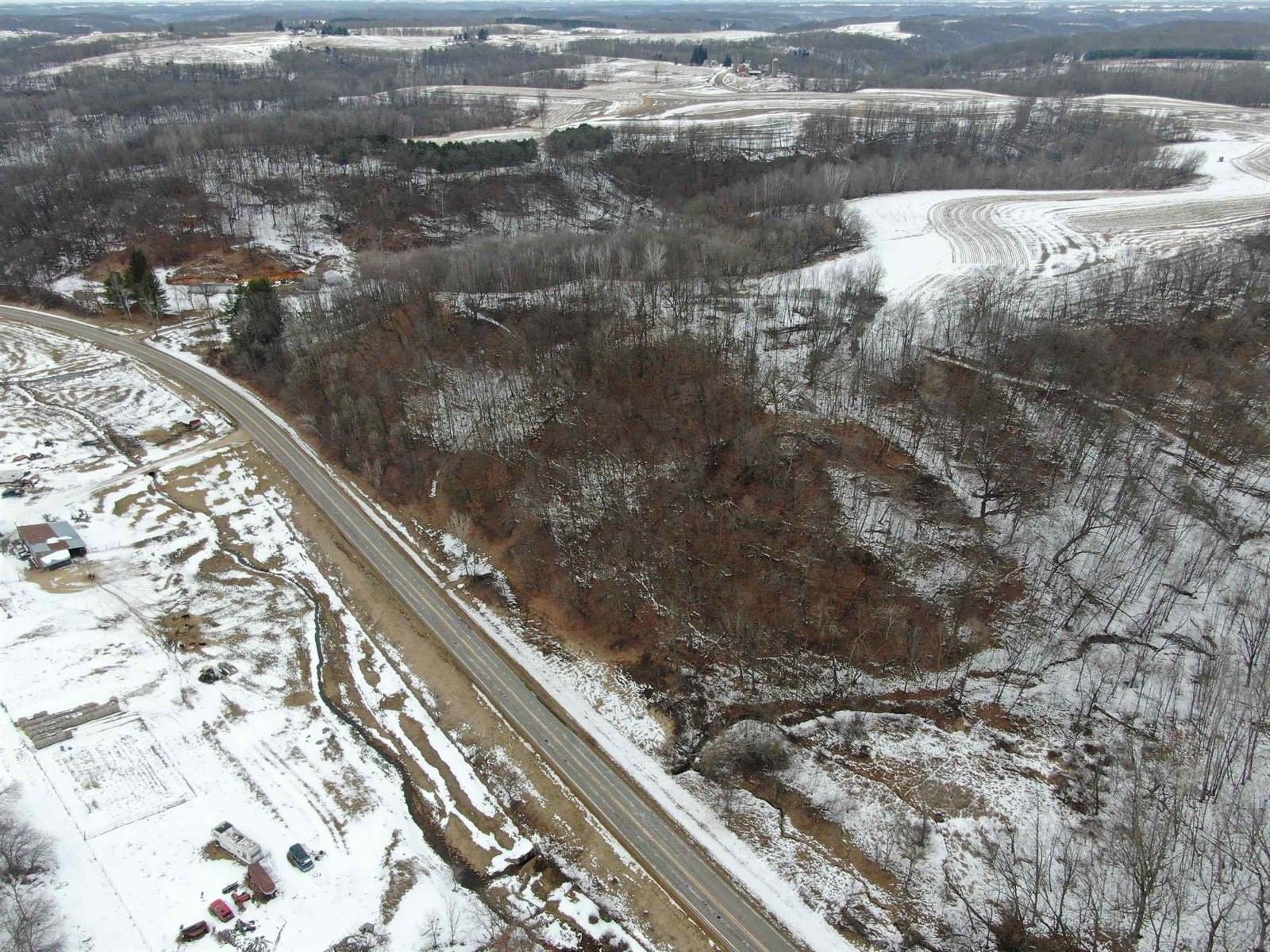 Hwy 82, Union, WI 54639