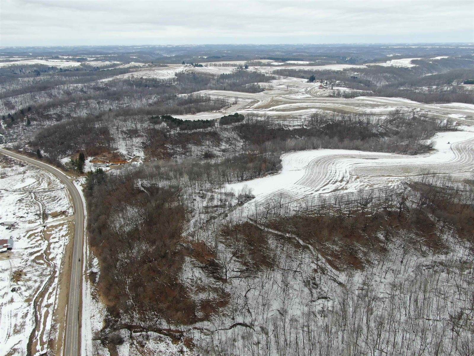 Hwy 82, Union, WI 54639