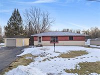 806-808 E Vilas Street, Marshfield, WI 54449