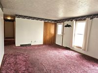 2353 Galaxie Dr, Mansfield, OH 44903