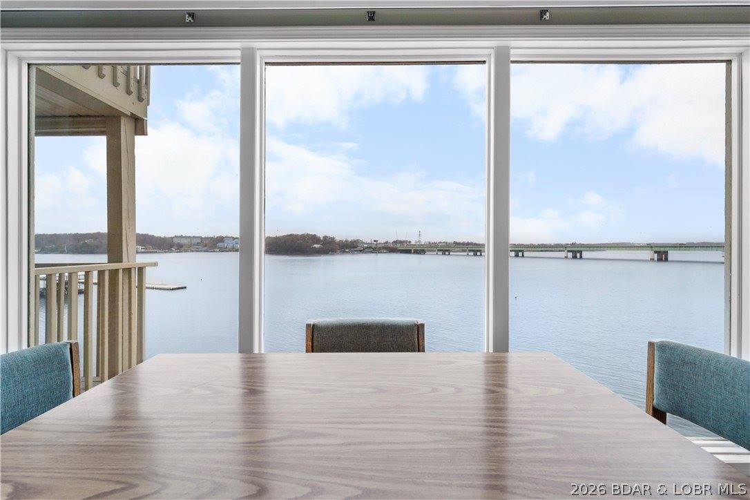 875 Parkside Place, #C206, Osage Beach, MO 65065