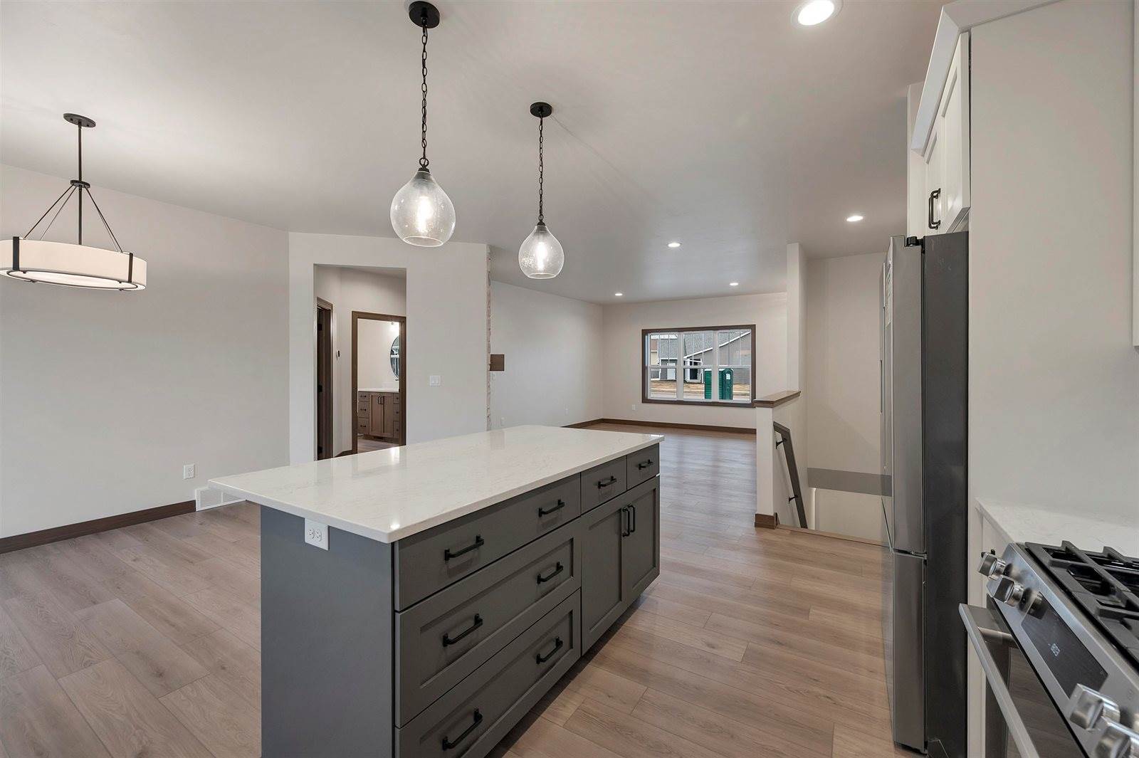 2407 Whispering Wind Lane, Green Bay, WI 54303