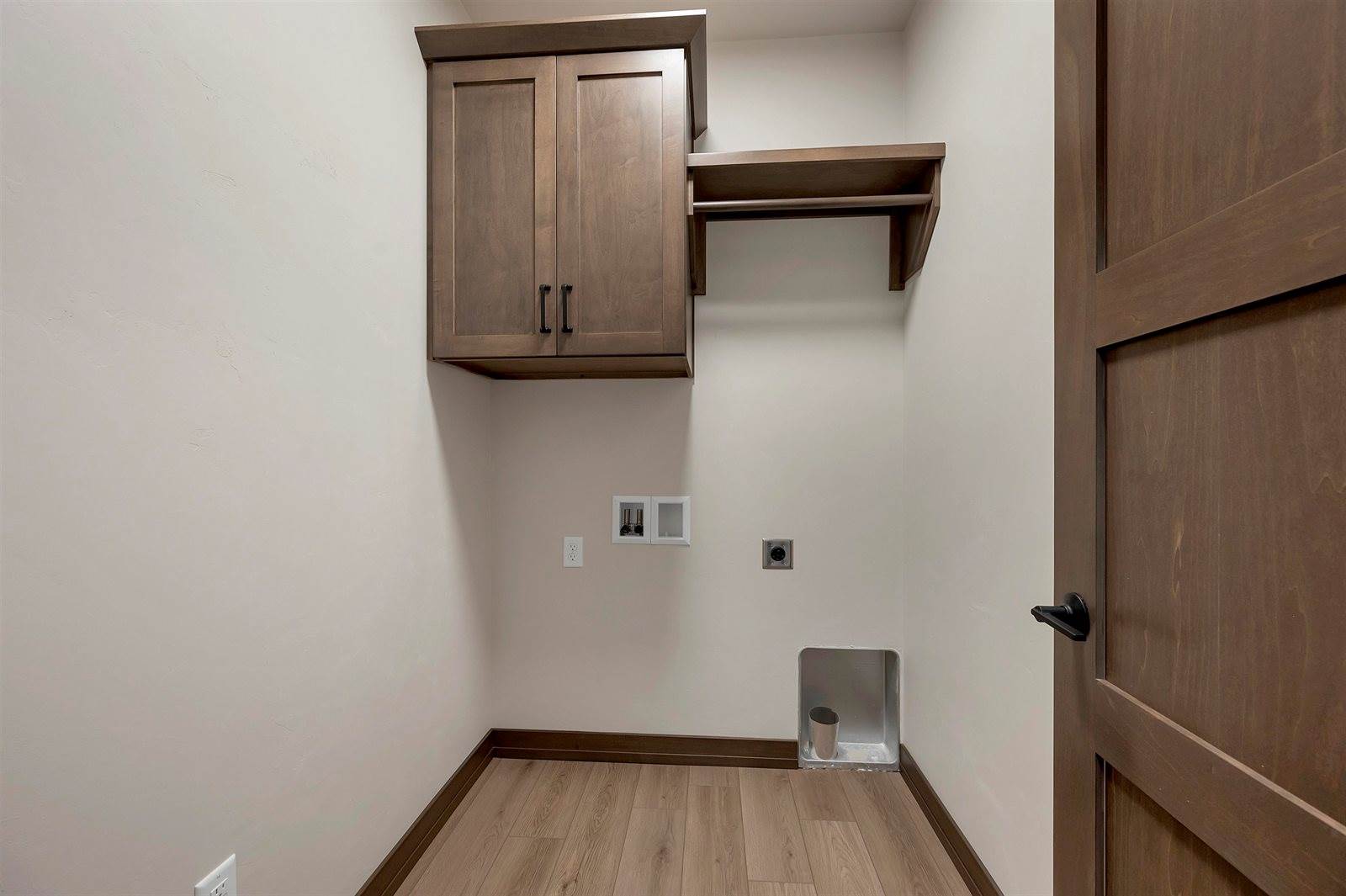 2407 Whispering Wind Lane, Green Bay, WI 54303