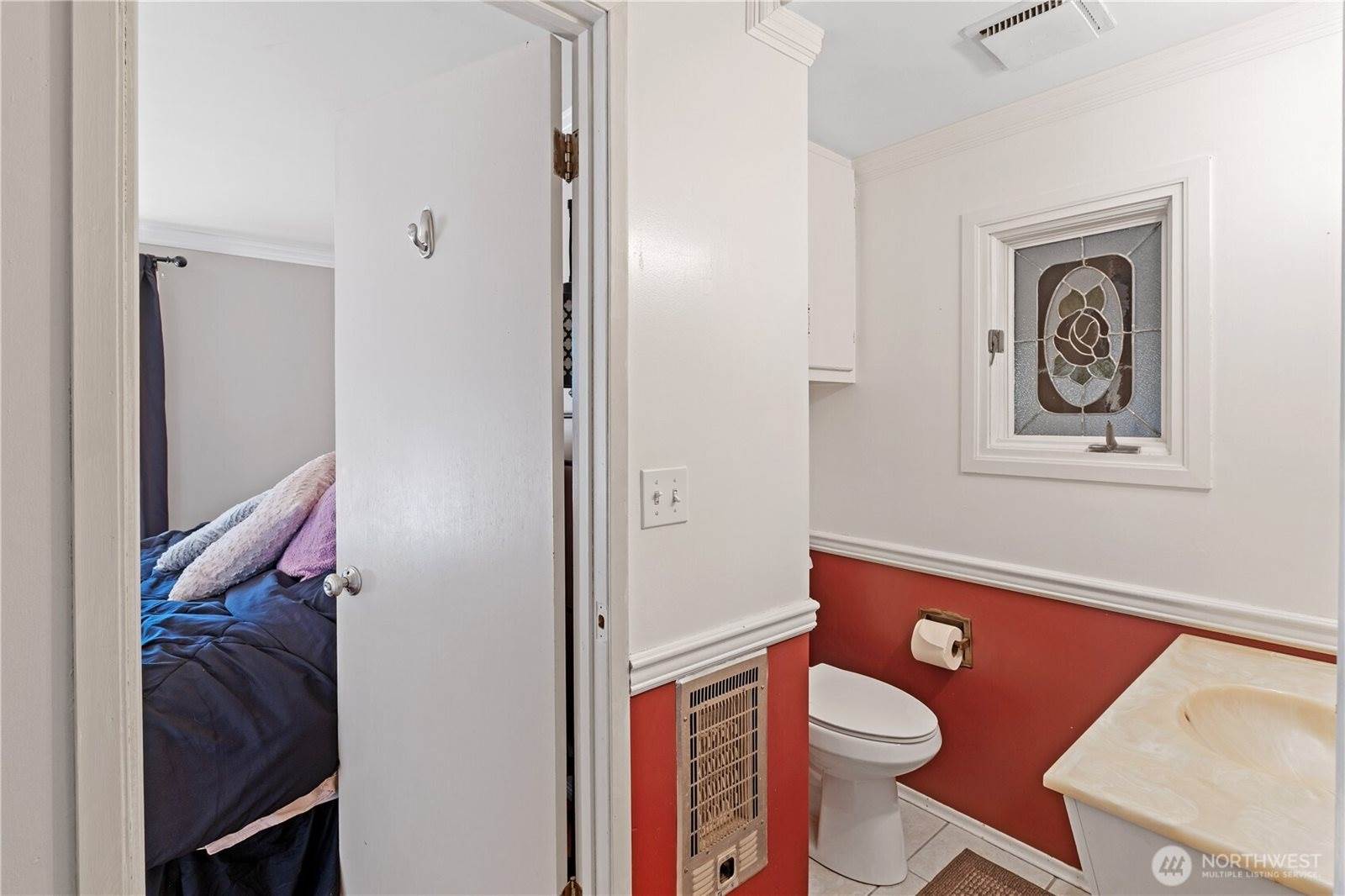 1717 E Street, Lynden, WA 98264