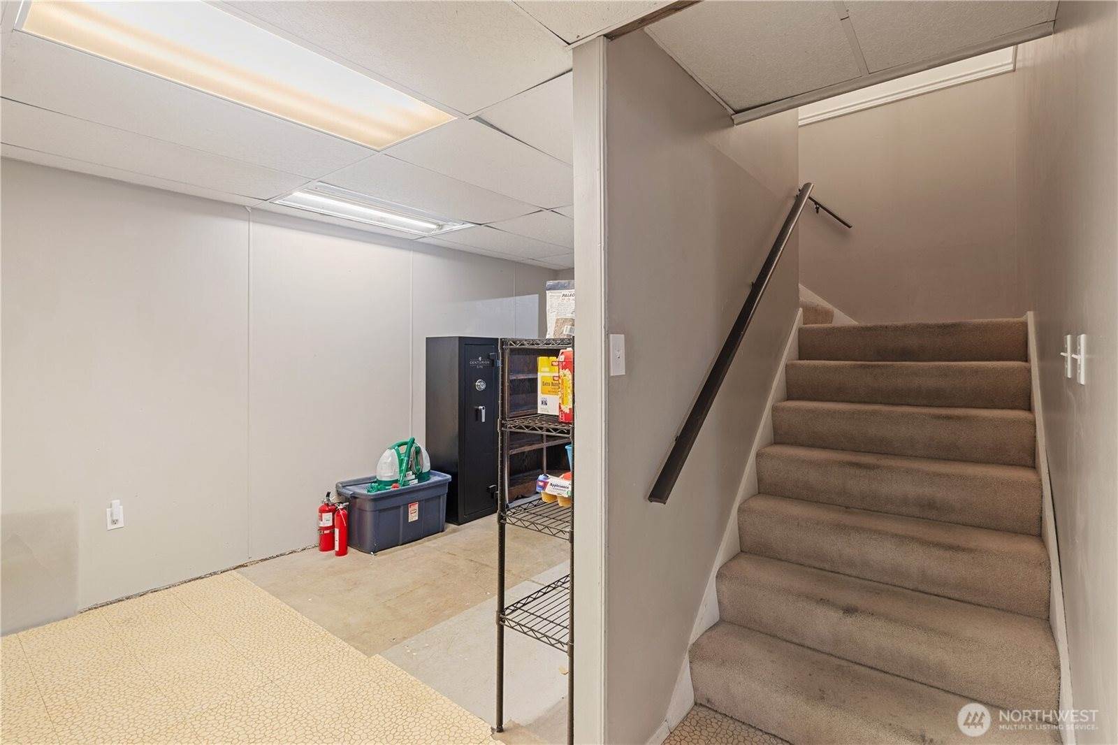 1717 E Street, Lynden, WA 98264