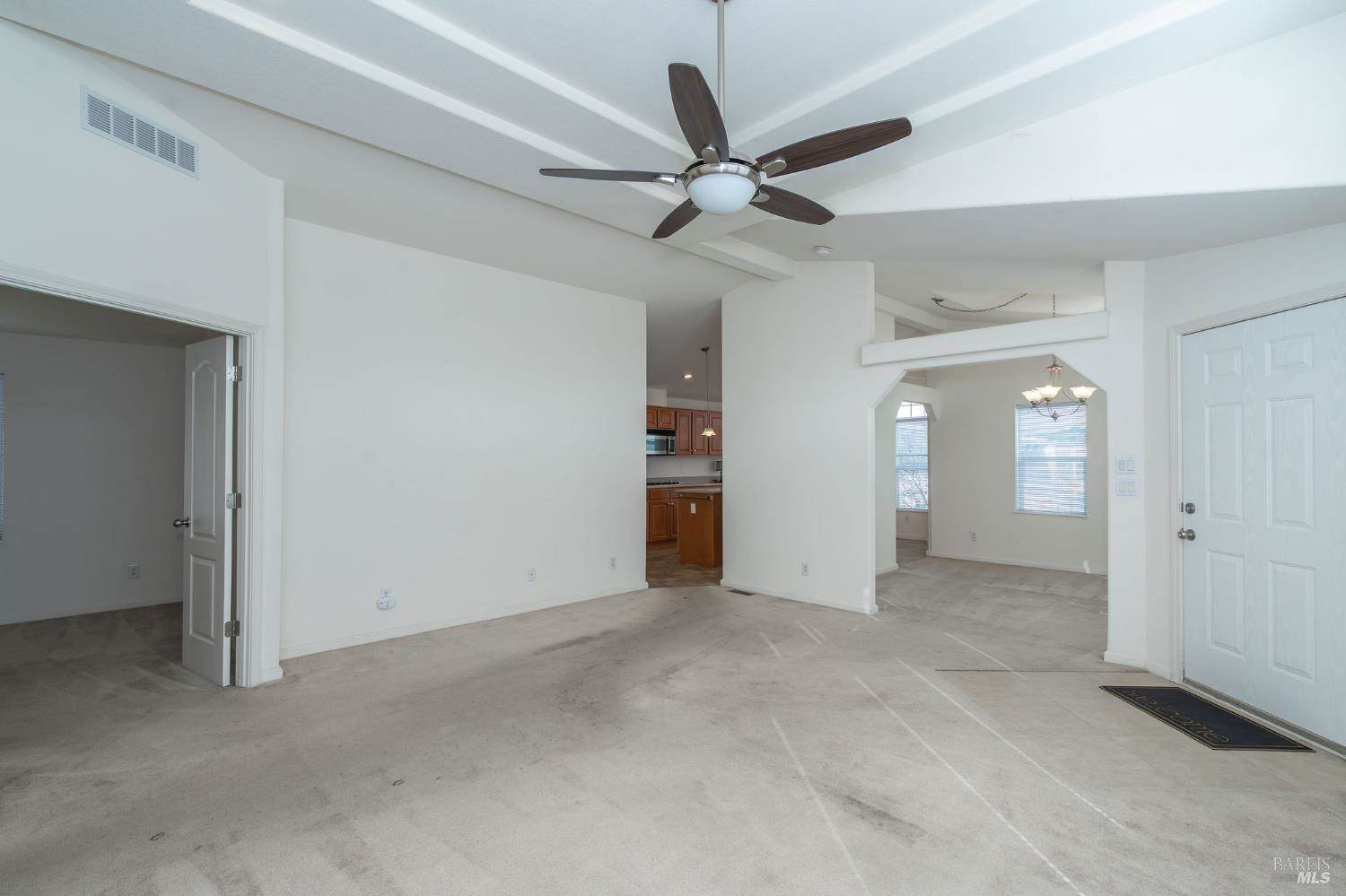 32 Yorkshire Drive, Santa Rosa, CA 95401