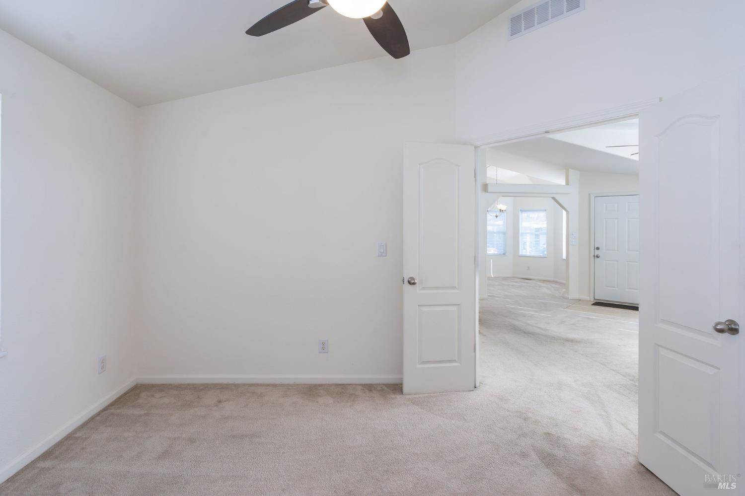 32 Yorkshire Drive, Santa Rosa, CA 95401