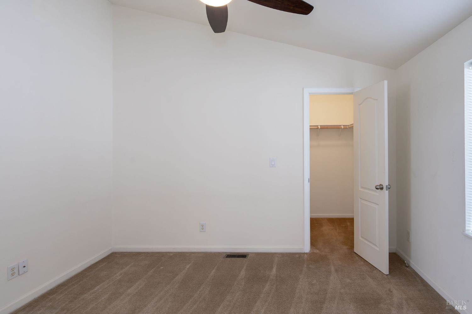 32 Yorkshire Drive, Santa Rosa, CA 95401