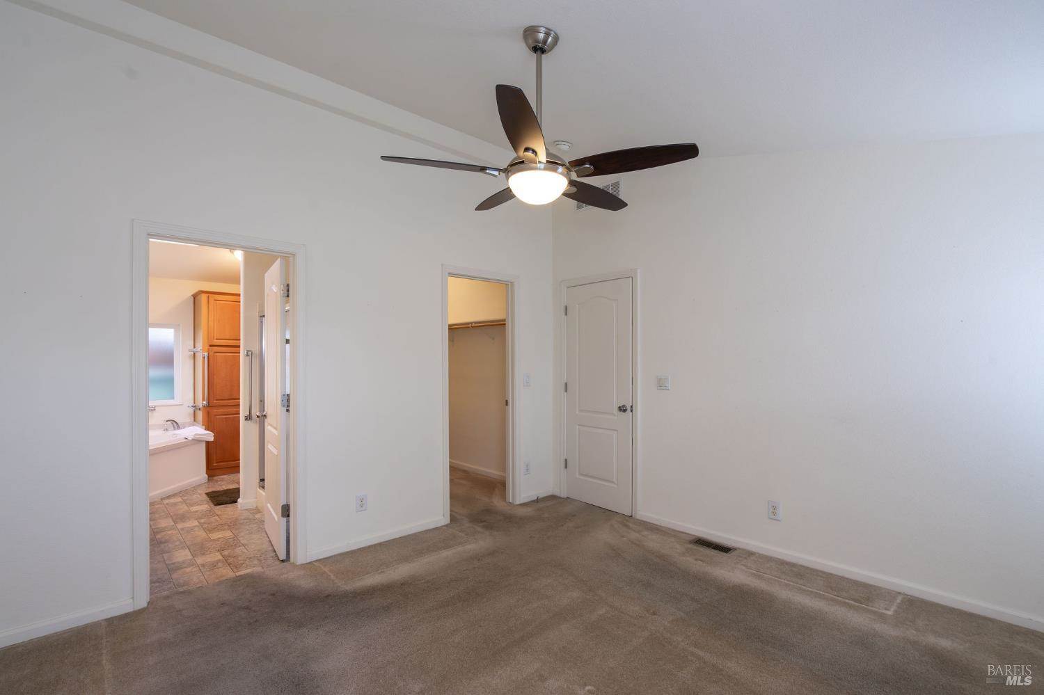 32 Yorkshire Drive, Santa Rosa, CA 95401