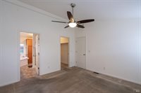 32 Yorkshire Drive, Santa Rosa, CA 95401
