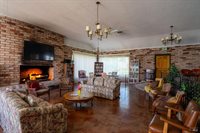 32 Yorkshire Drive, Santa Rosa, CA 95401