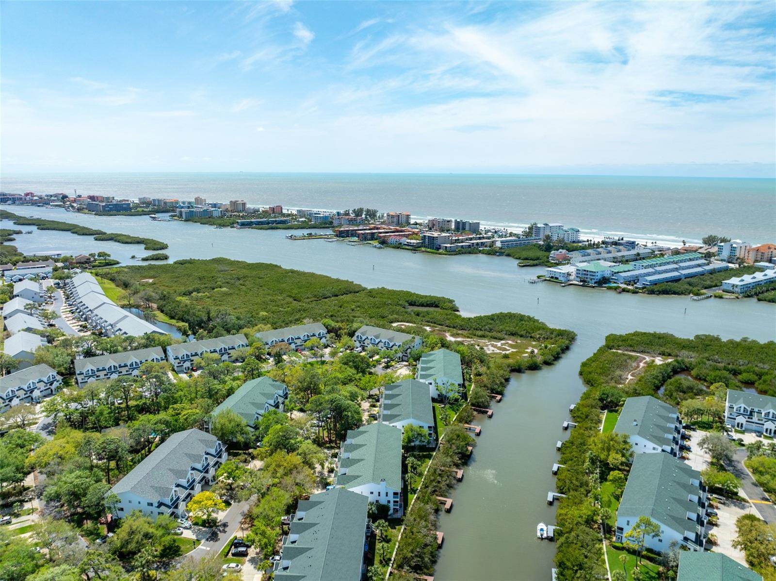 9936 Indian Key Trail, #22, Seminole, FL 33776