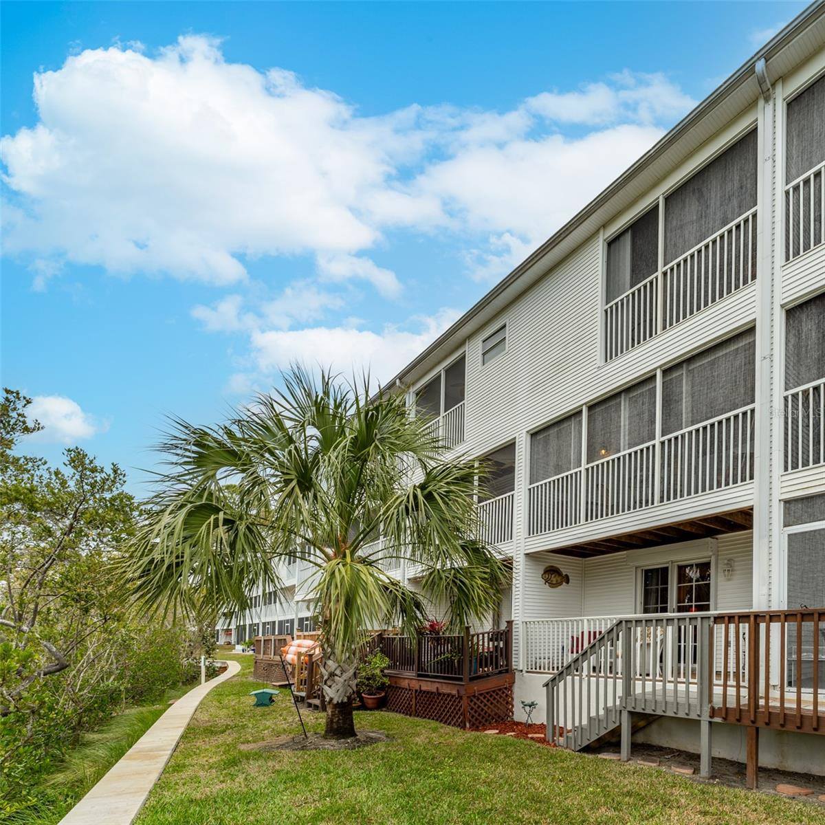 9936 Indian Key Trail, #22, Seminole, FL 33776