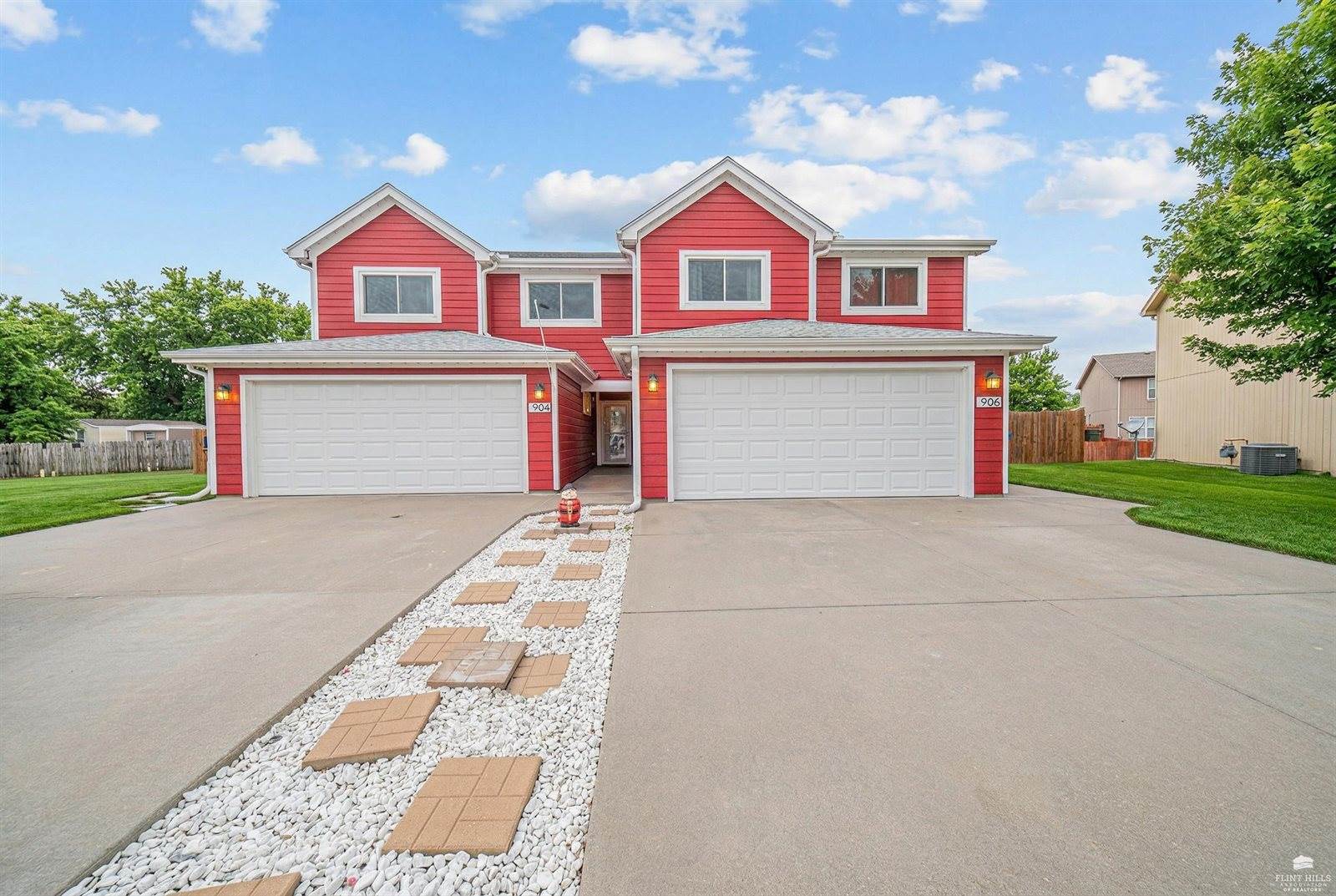 904-906 Jackalope Court, Junction City, KS 66441