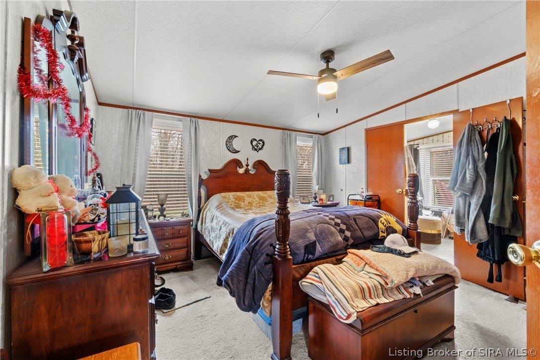 7553 East Tank Pond Road, Nabb, IN 47147