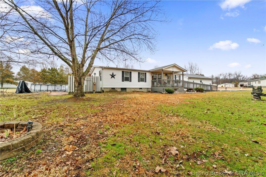 7553 East Tank Pond Road, Nabb, IN 47147