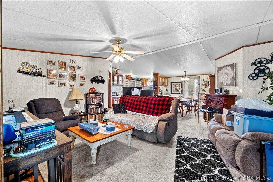 7553 East Tank Pond Road, Nabb, IN 47147