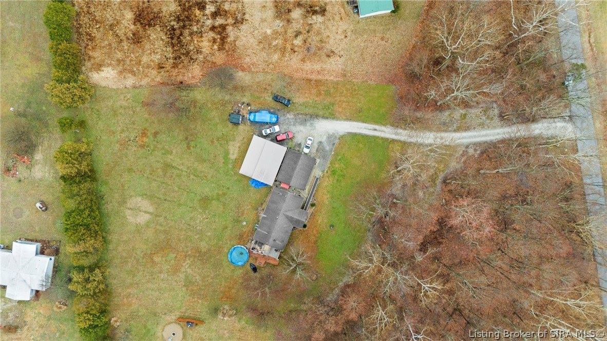 7553 East Tank Pond Road, Nabb, IN 47147