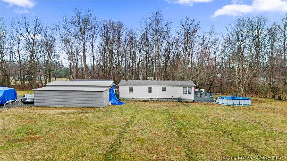 7553 East Tank Pond Road, Nabb, IN 47147