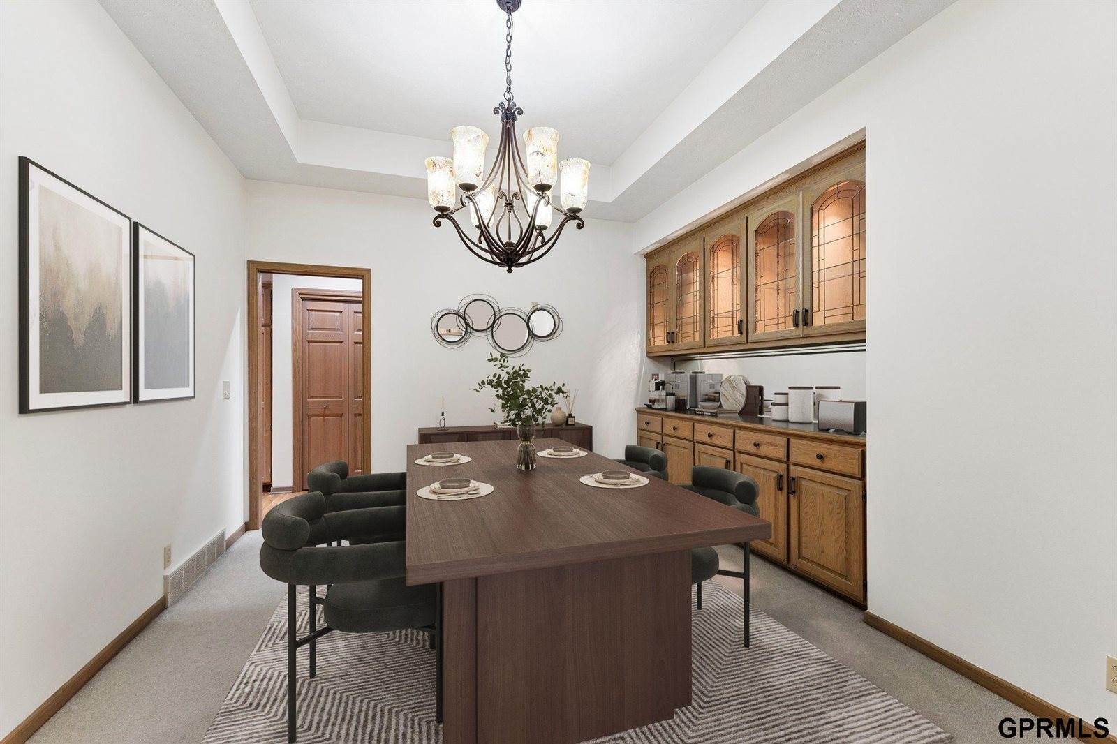 1705 North 129 Street, Omaha, NE 68154