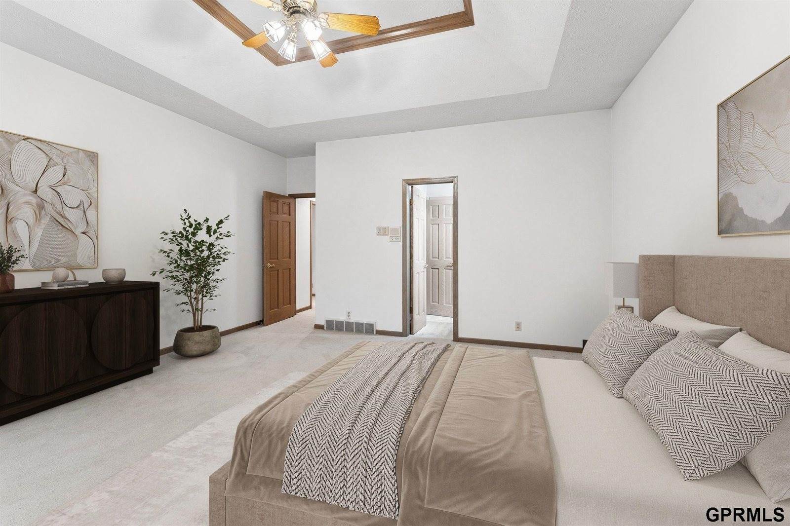 1705 North 129 Street, Omaha, NE 68154