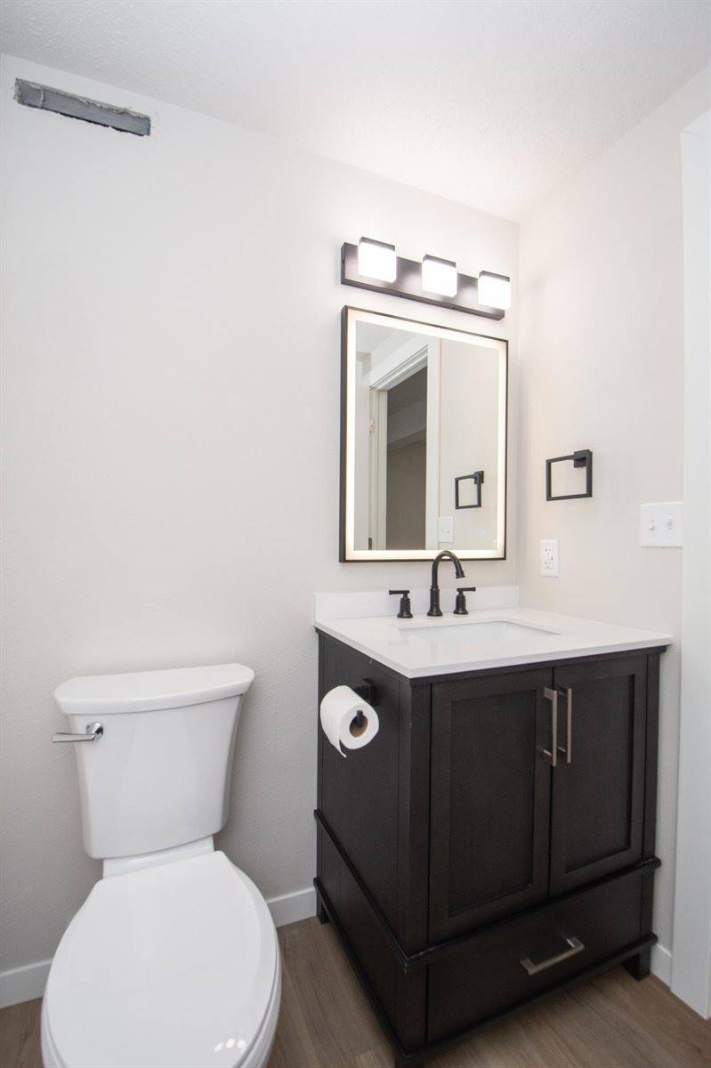 1824 56th Avenue South, Fargo, ND 58104