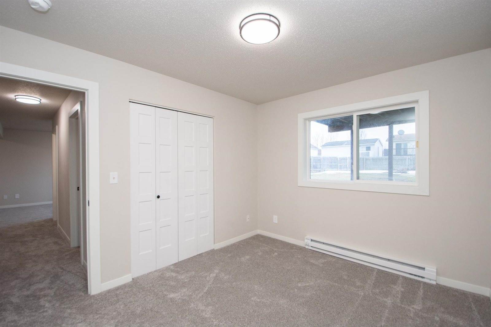 1824 56th Avenue South, Fargo, ND 58104