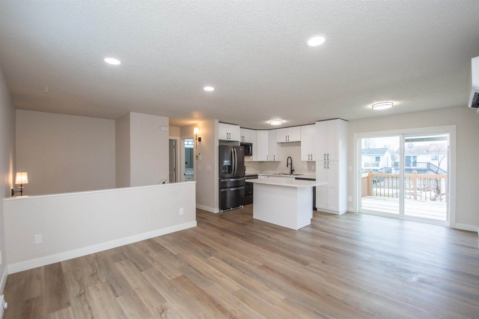 1824 56th Avenue South, Fargo, ND 58104