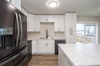 1824 56th Avenue South, Fargo, ND 58104