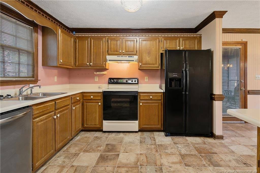 5605 Mum Creek Lane, Fayetteville, NC 28304