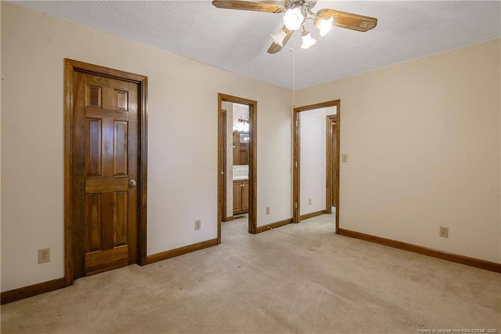 5605 Mum Creek Lane, Fayetteville, NC 28304