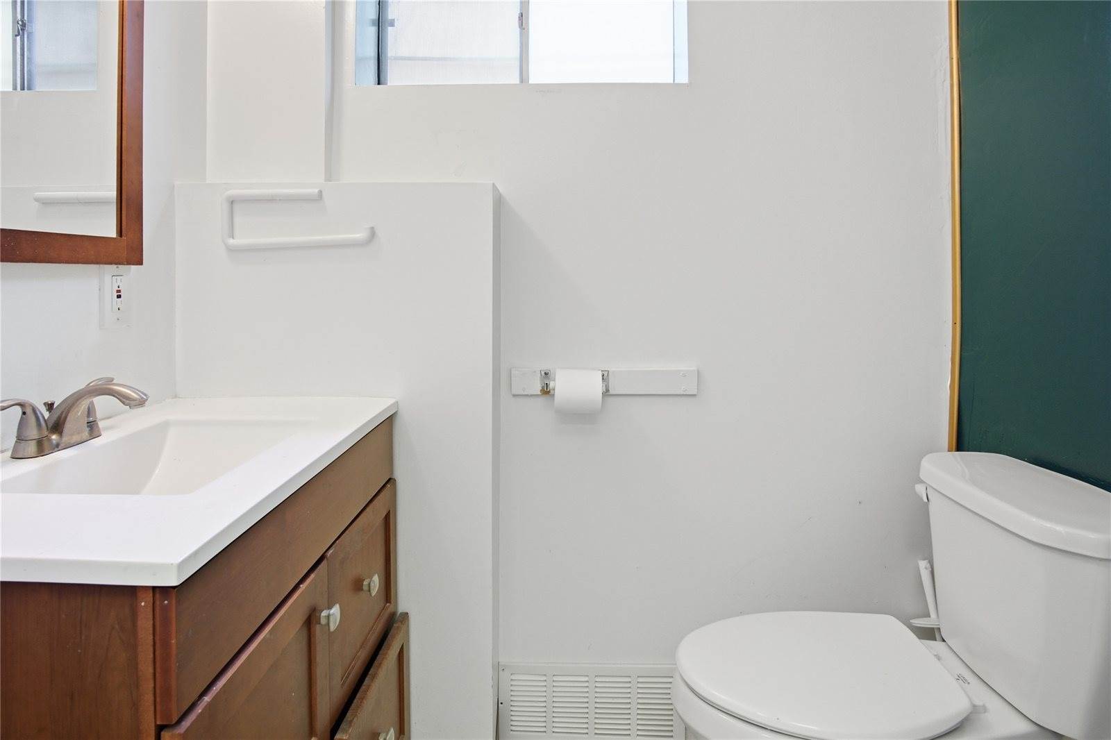 50 North Avenue B, Endicott, NY 13760