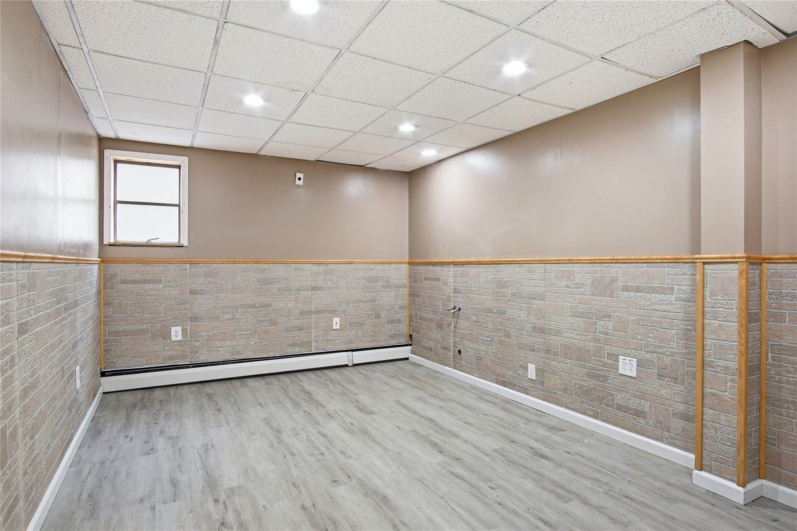 50 North Avenue B, Endicott, NY 13760