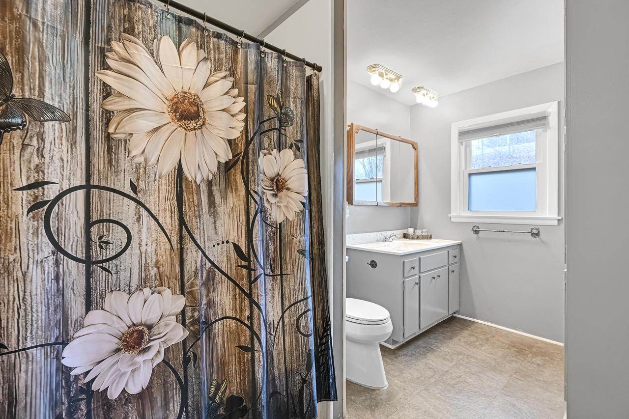 N7375 E Lakeshore DRIVE, Whitewater, WI 53190