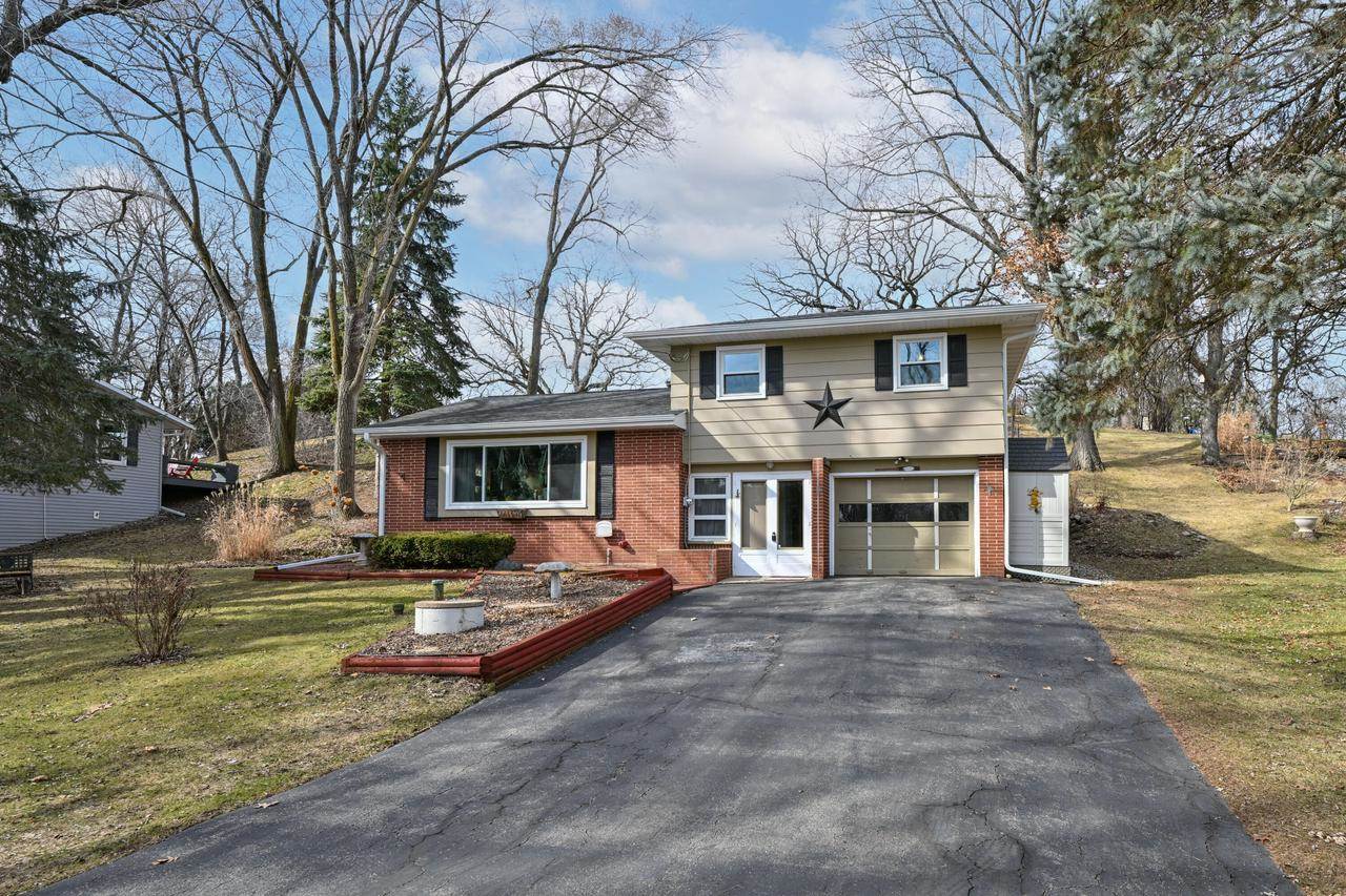 N7375 E Lakeshore DRIVE, Whitewater, WI 53190