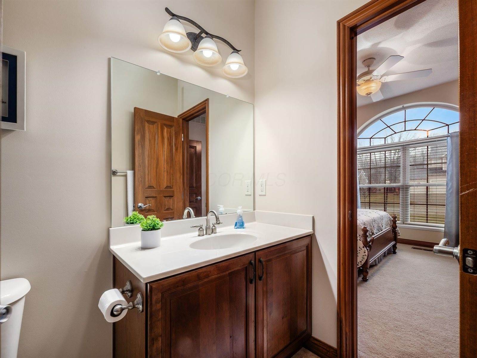 7513 Upper Cambridge Way, Westerville, OH 43082