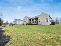 7513 Upper Cambridge Way, Westerville, OH 43082