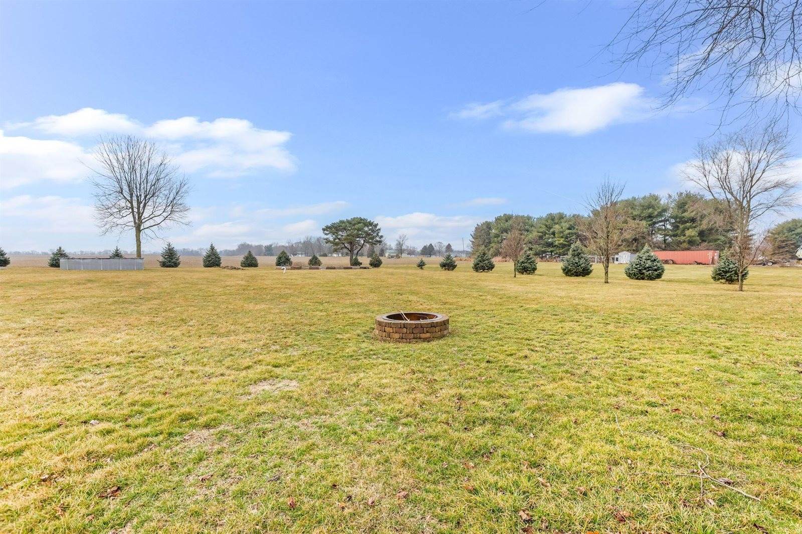 4479 State Route 762, Lockbourne, OH 43137