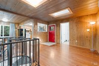 10987 Terrace Drive, Forestville, CA 95436