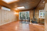 10987 Terrace Drive, Forestville, CA 95436