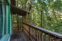 10987 Terrace Drive, Forestville, CA 95436