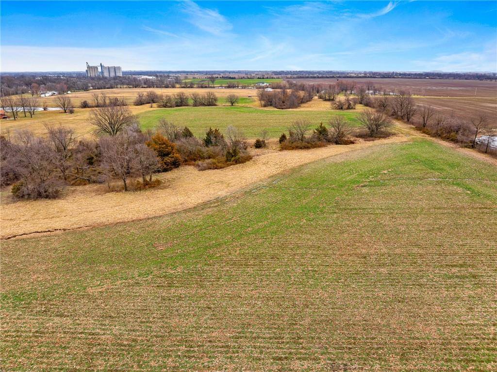 NW County Road 1001 Road, Adrian, MO 64720