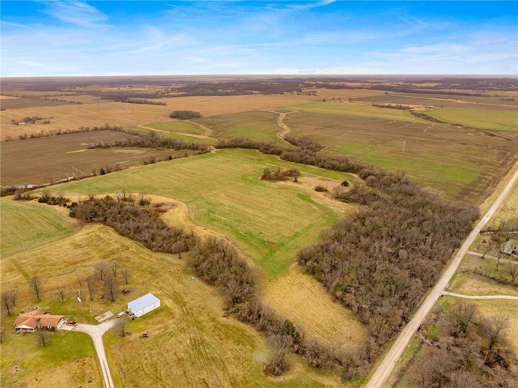 NW County Road 1001 Road, Adrian, MO 64720