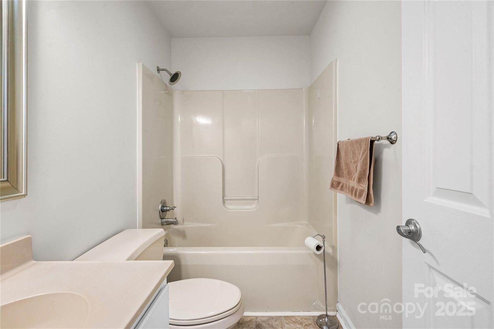 3973 Huntington Court, Denver, NC 28037