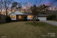 3973 Huntington Court, Denver, NC 28037