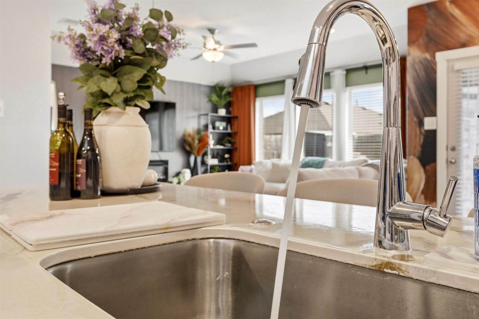 1511 Maple Ridge Drive, Missouri City, TX 77459