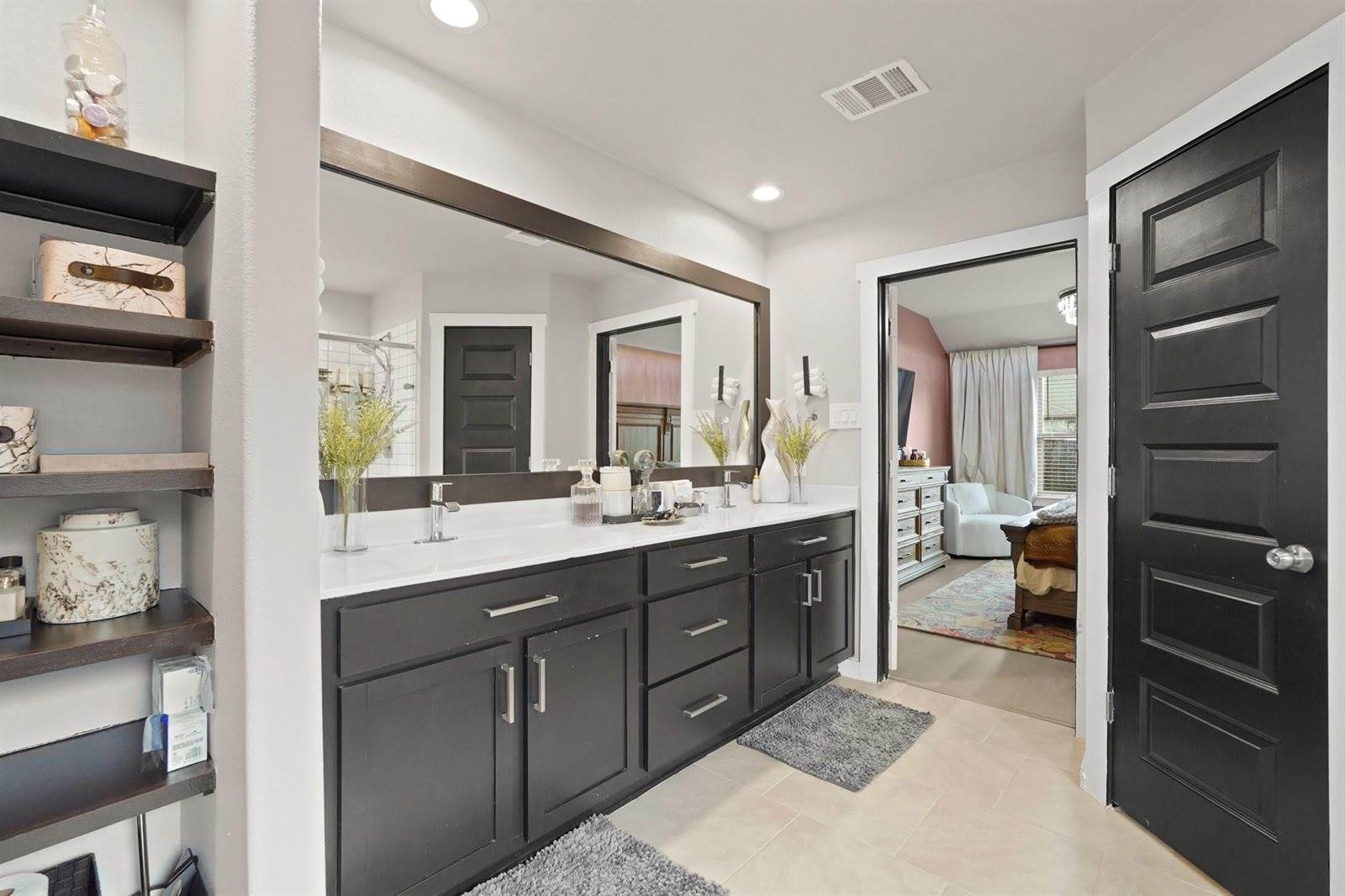 1511 Maple Ridge Drive, Missouri City, TX 77459