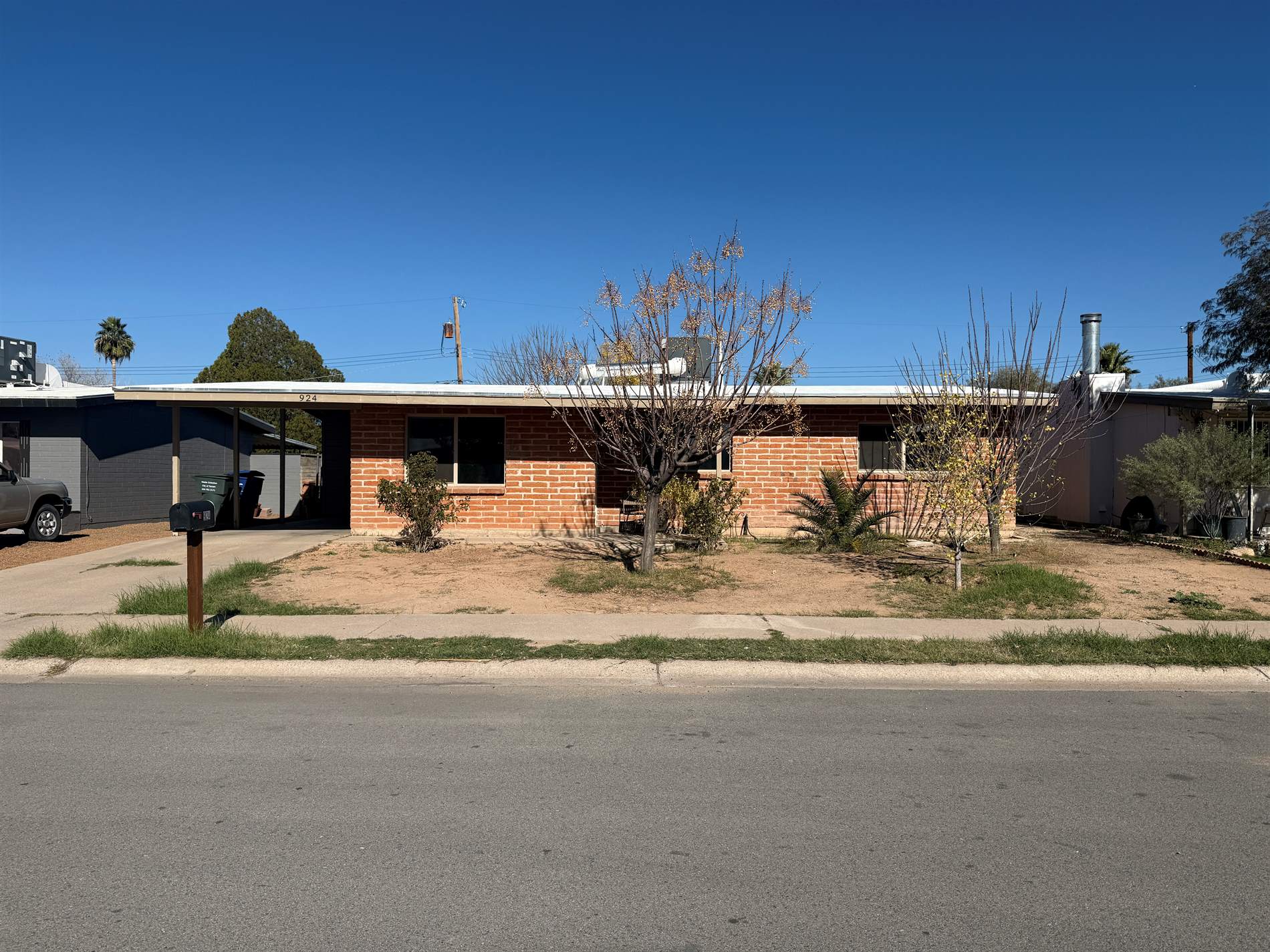 924 W King St, Tucson, AZ 85705