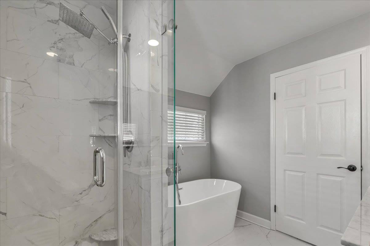 40 Primrose Ln #40, Gillette, NJ 07933